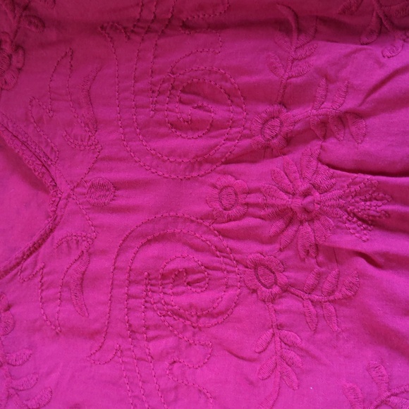 Johnny Was Cotton V-neck Embroidered Tunic in Magenta Size L Style: C24917-DL - Picture 5 of 8